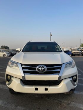 Toyota Fortuner Ex.r 2020 2.7l GCC SPECS