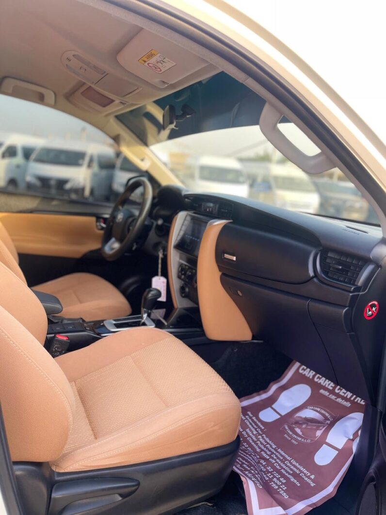 Toyota Fortuner Ex.r 2020 2.7l GCC SPECS