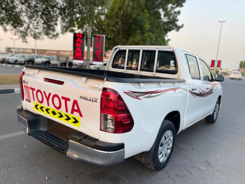 Toyota Hilux 2WD 2019 2.7L