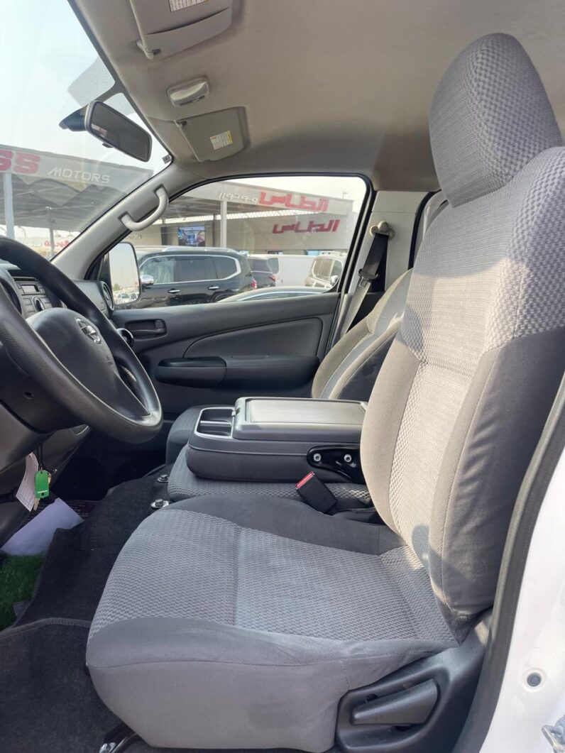 Nissan Urvan NV350 2020 Cargo 2.5L GCC Specs