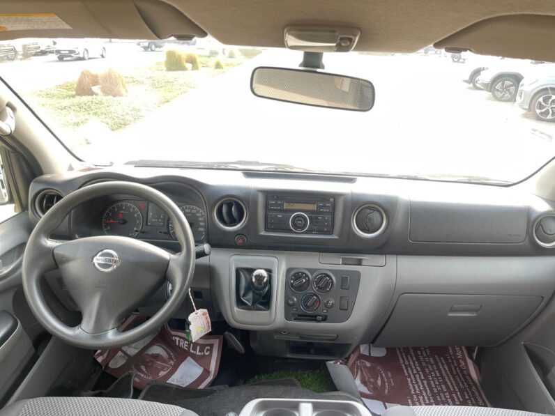 Nissa Urvan 2020 H/R 6 seater GCC specs