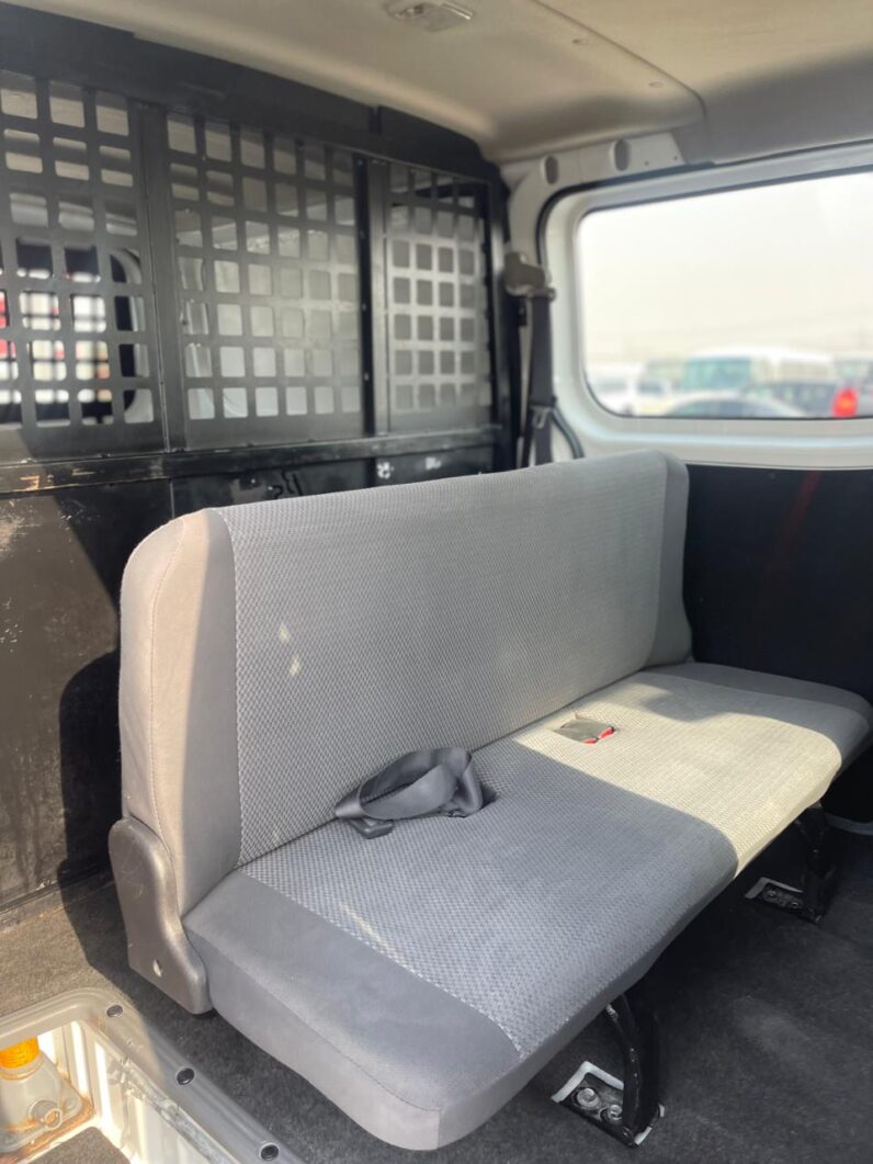 Nissan Urvan NV350 2020 Cargo 2.5L GCC Specs