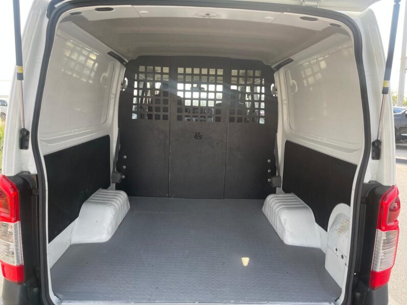 Nissan Urvan NV350 2020 Cargo 2.5L GCC Specs