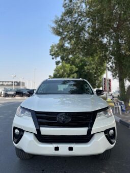 Toyota Fortuner 2017 Black Edition EX.R 2.7l GCC Specs