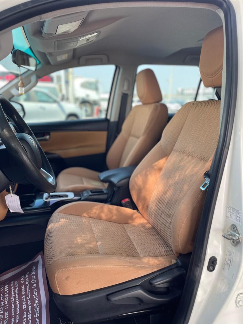 Toyota Fortuner 2017 Black Edition EX.R 2.7l GCC Specs