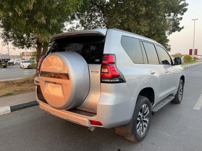 2023 Prado GX.R 4.0 GCC Specs
