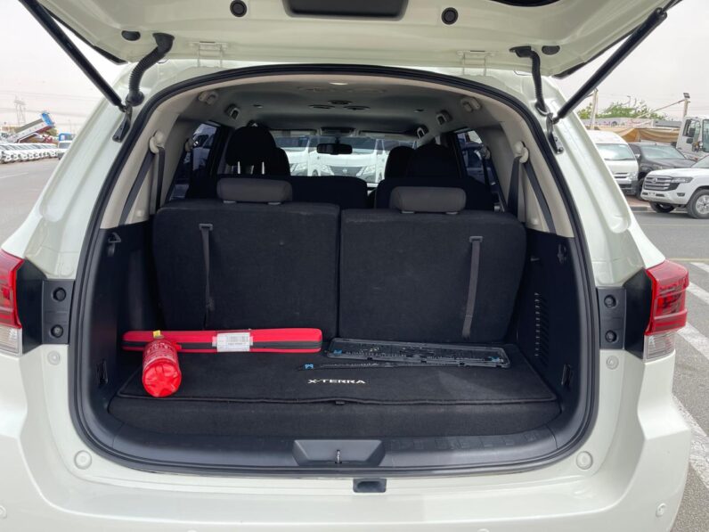 2021 Nissan X-Terra Titanium GCC specs